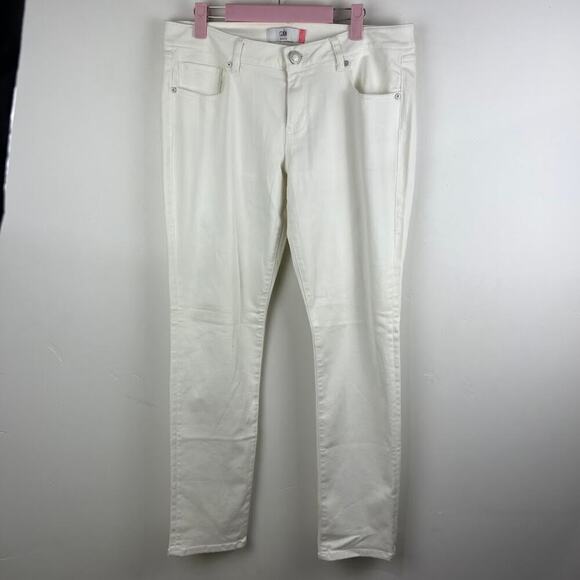 Cabi Jeans white Slim boyfriend ankle length womens size 8 - Picture 2 of 9